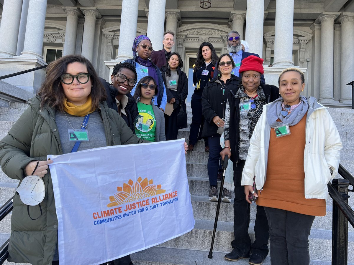 CJAOurPower's tweet photo. We need to make sure federal climate investments reach #EnvironmentalJustice communities for real #FrontlineSolutions that are defined by and put #CommuntiesFirst https://t.co/nx6bfPSOAn