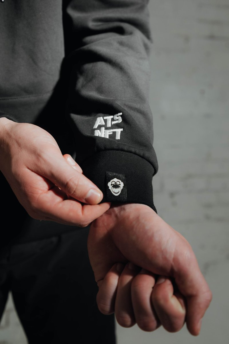 Apes Together Strong NFT tweet media