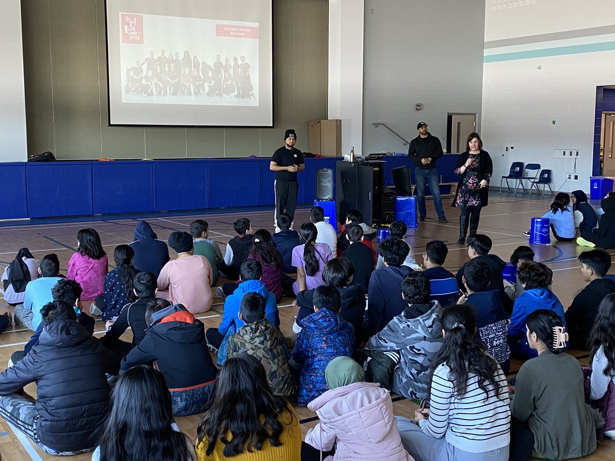 Amazing learning at the Get Real Movement assembly yesterday for our grad 6 &amp; 7’s! <a href="/ReedHDSB/">Bryce Reed</a> <a href="/RSP_HDSB/">Rattlesnake Point Public School</a>
