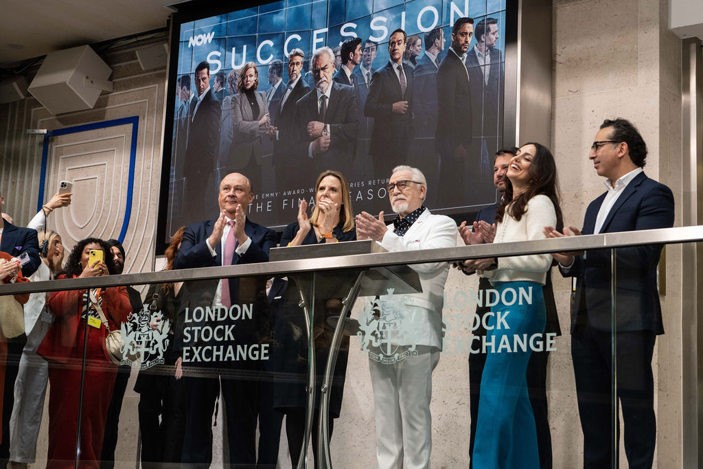 LSEGplc's tweet photo. Delighted to welcome acclaimed actor, Brian Cox, and @NOW to the London Stock Exchange today, opening London’s markets for trading ahead of the final season of the award-winning series, #Succession. Read the full story here. https://t.co/7a01LGL6qW https://t.co/Nakvh9u8rJ