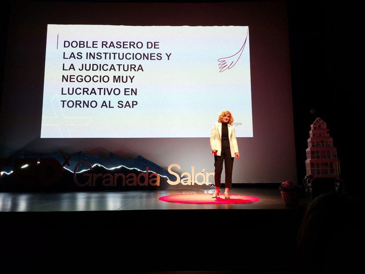 encuentrovvvi's tweet photo. Irune Costumero Estévez. @Irunecostumero
Técnica de normalización lingüística, docente. Víctima y luchadora contra el SAP
Mi objetivo es focalizar en el victimario, que no es el maltratador, sino las instituciones
#EsUnaCuestionDeEstado
#StopfalsoSAP #IIEncuentrovvvi https://t.co/2Uln4oodMo
