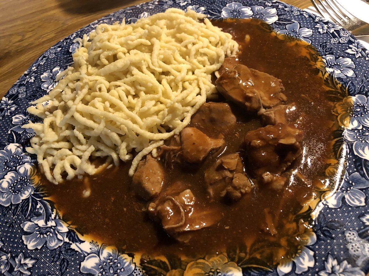 timbo_SF's tweet photo. Mittach 😊

#food #foodie #foodporn #yummy #yummie #foodlover #nomnomnom #Mahlzeit #Schmackofatz #Gulasch https://t.co/S3n9uoj4l3