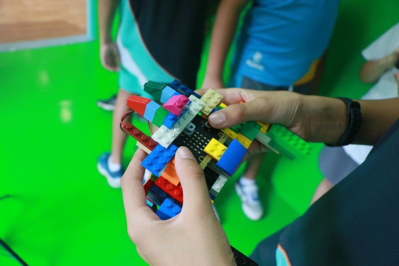 Daniel Franklin tweet media