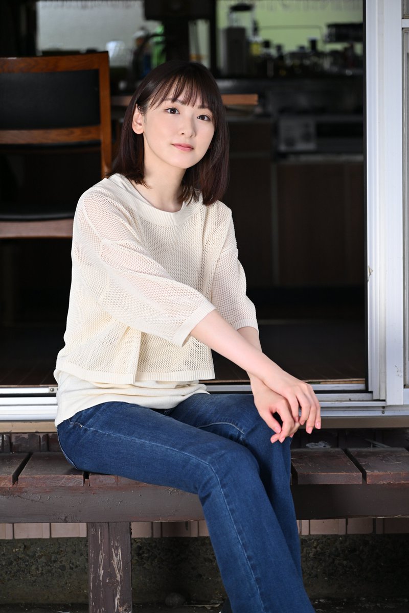 nigaama_lemino's tweet photo. ⠀
⋰
　ドラマ #にがくてあまい
　キャストのご紹介
⋱

🫑江田マキ (#生駒里奈)

美人でバリキャリ！だけど
��菜嫌いの偏食ズボラ女子🚯

💭生駒さんからのコメント
レシピがつなぐ人の絆を楽しんで頂けたら嬉しいです。野菜が苦手な方は最終回までには好きになるかも！？

#Lemino にて4/14配信⏯ https://t.co/tO3Jp5OfUV