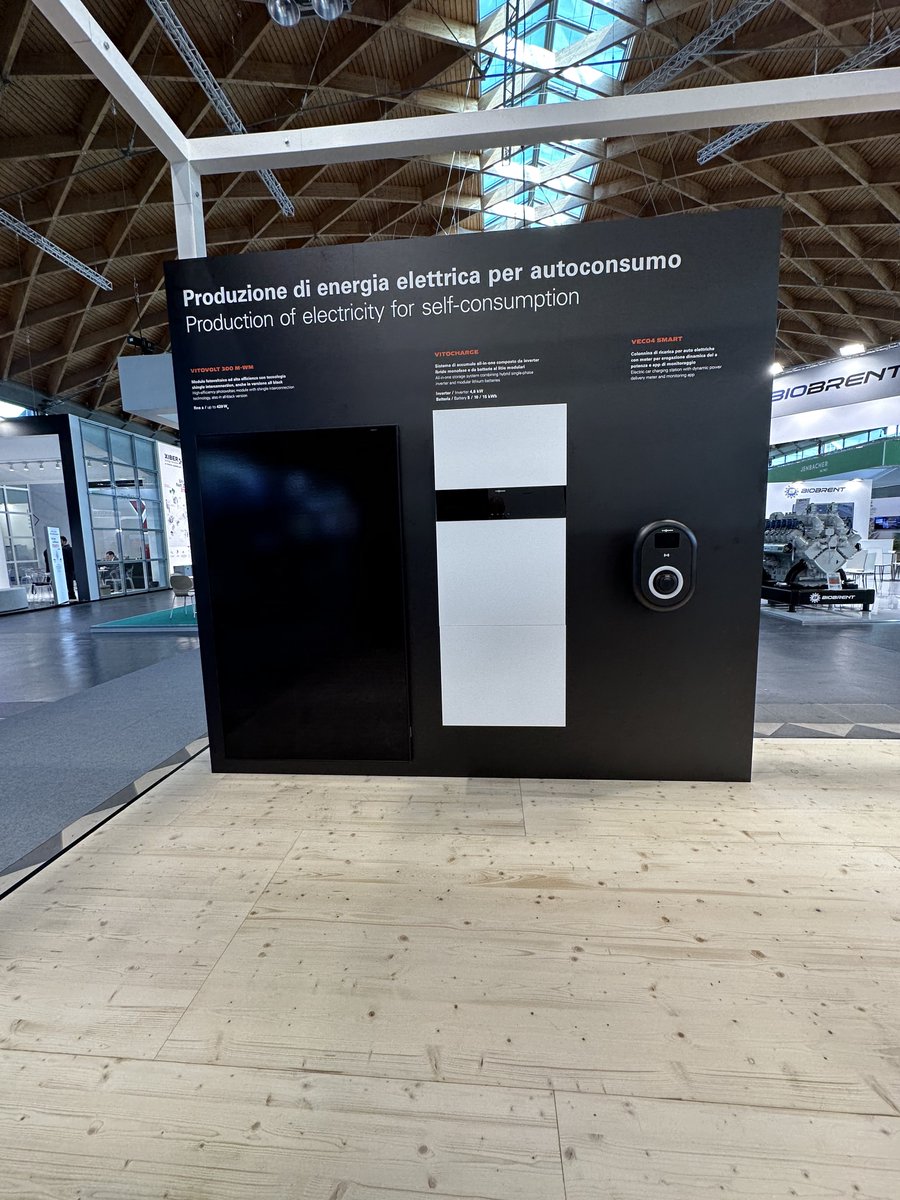 Ale_Gaino's tweet image. Prima esperienza molto positiva #Viessmann #TeamVi #ViSucceed #work #TheEnergyTransitionExpo