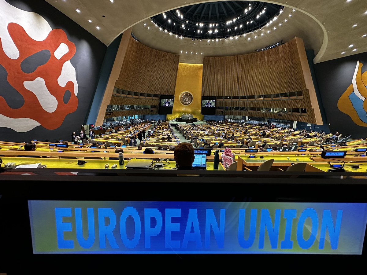 Bernd M. Gawlik tweet media