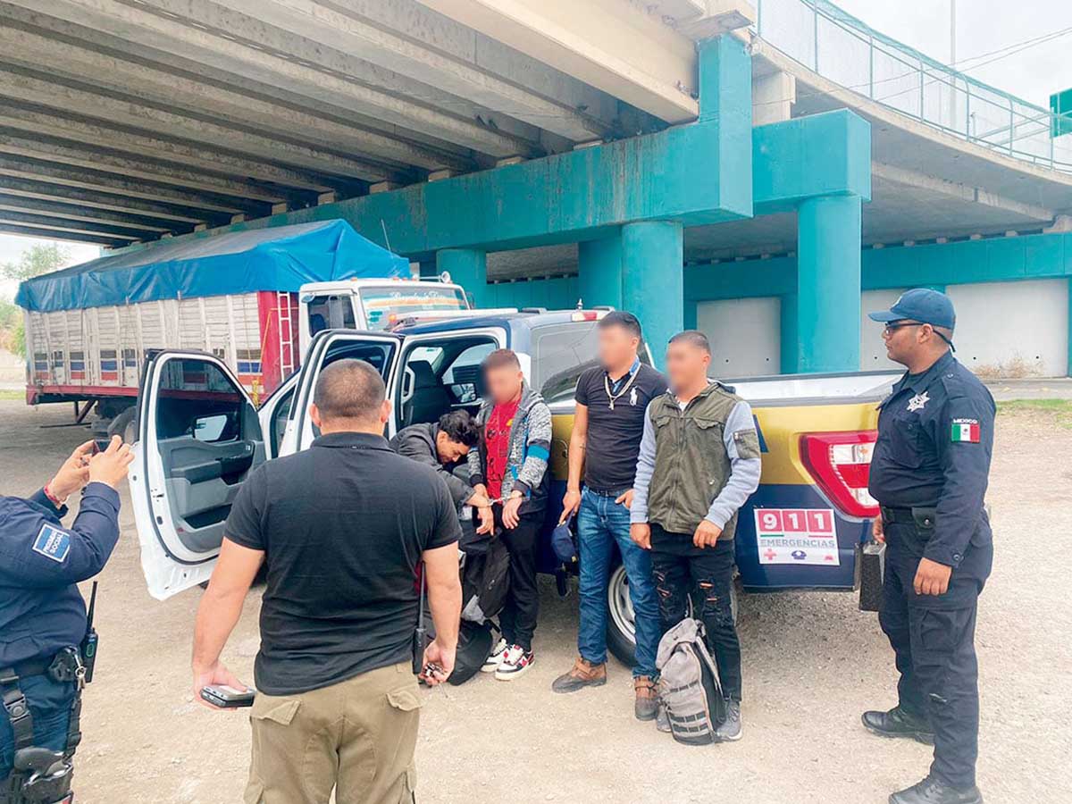 Radio_Zocalo's tweet image. Detienen a cuatro pateros
bit.ly/3K4hg4i
#PiedrasNegras #Pateros