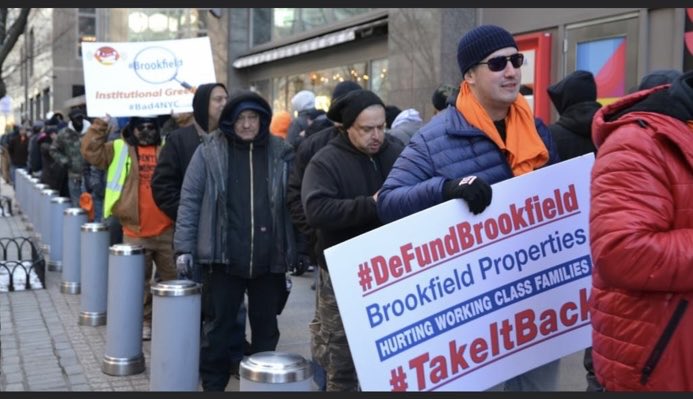 NycdccM's tweet photo. HEY BROOKFIELD  The definition of insanity is to do the same thing and expect different results. When your seat on the New York Stock Exchange is at risk, and hundreds of Union Carpenters are in front of your building, it might be time to change?? #profitsoverpeople https://t.co/7yxdSbcvfm