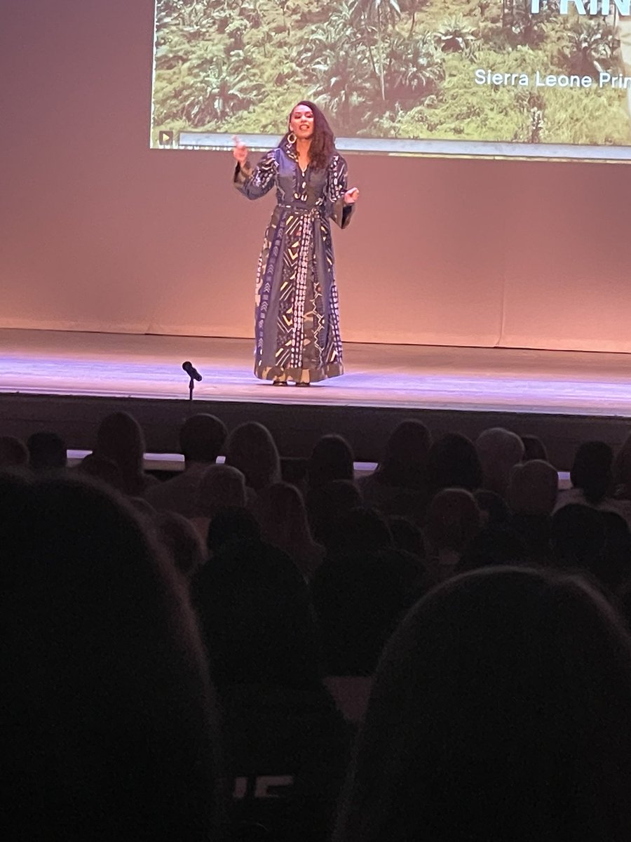 FoxfireK12's tweet photo. Congratulations to Foxfire Student Lola Barnett! She was the recipient of the Mary Helen Straker Cash Award! She wrote an excellent essay that was entered into a pool of winners for the grand prize! https://t.co/sRpJQKOQGi