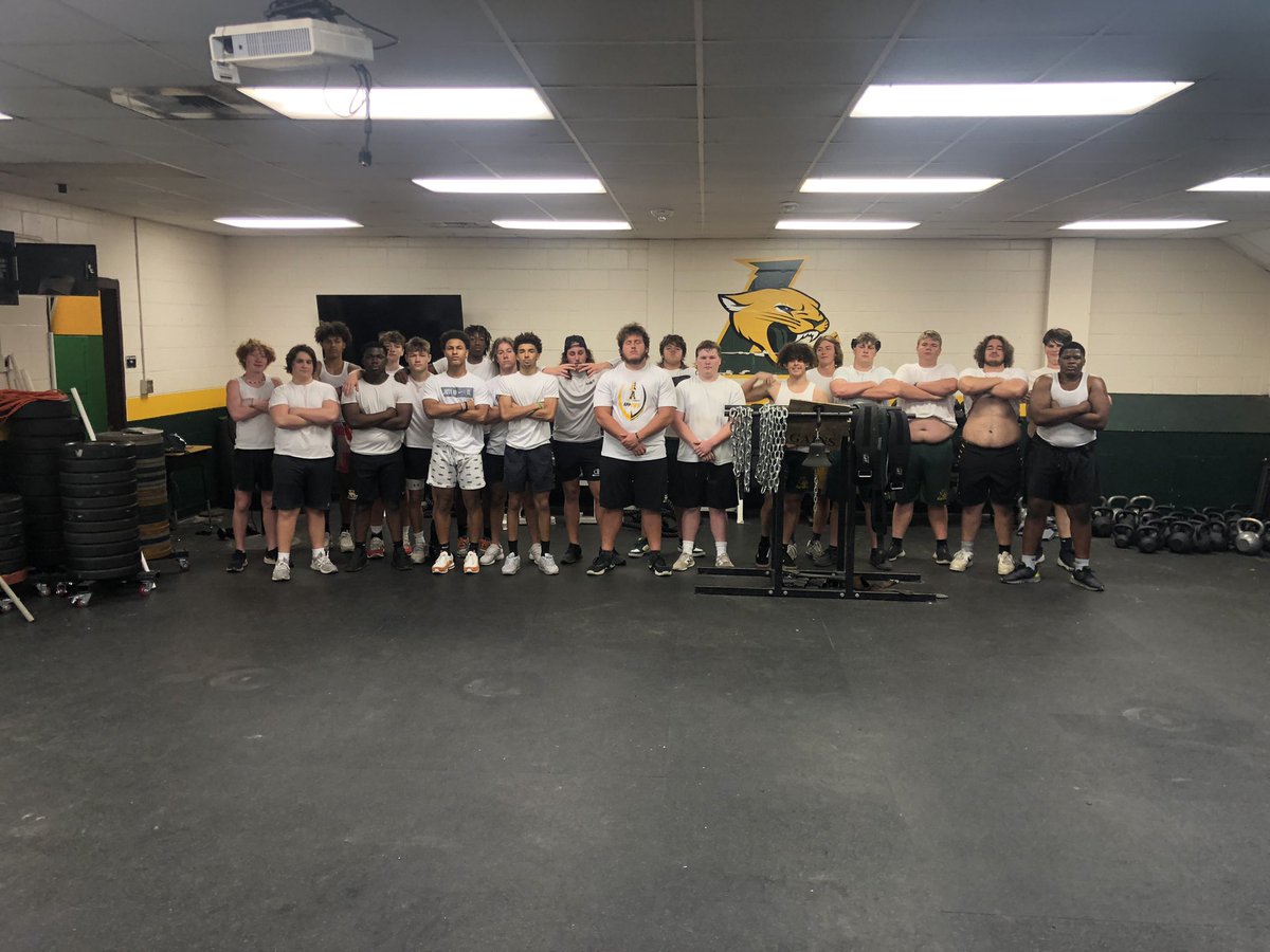 Guys getting it on Friday morning at 6:15! TPW #Brotherhood