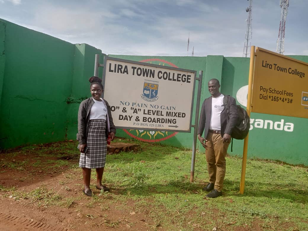 mrogers4christ's tweet image. Paid a visit to Lira Town College #ICTClub today. @ICTClubsUg need to be very active in our schools to support #ICTIntegration across all subjects, building generic skills in students as recommended in the #NewCurriculum and also spur innovative use and maintenance of ICT labs.…