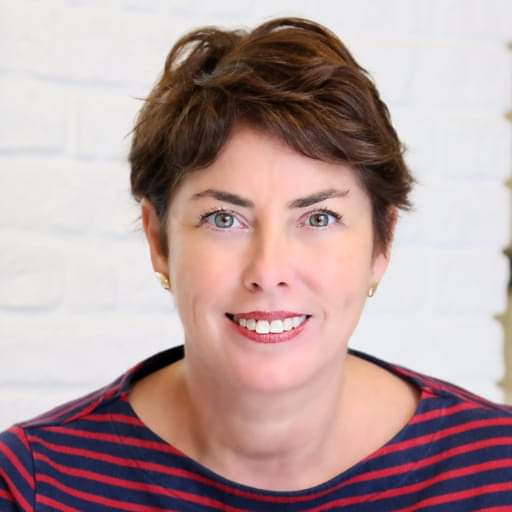 1◾#Şirin_Payzın kimdir?
Süleyman Soylu, mezun olan Subay ve Astsubaylara konuşma yaparken; "Görevinize Allah rızası için abdestli çıkın. Ayetel Kürsi okuyun" deyip, Askerlerimizi koruyacak formülü söyledi.
"Allah" lafzını duyan eski Türkiye artıklarının tüyleri diken diken oldu.