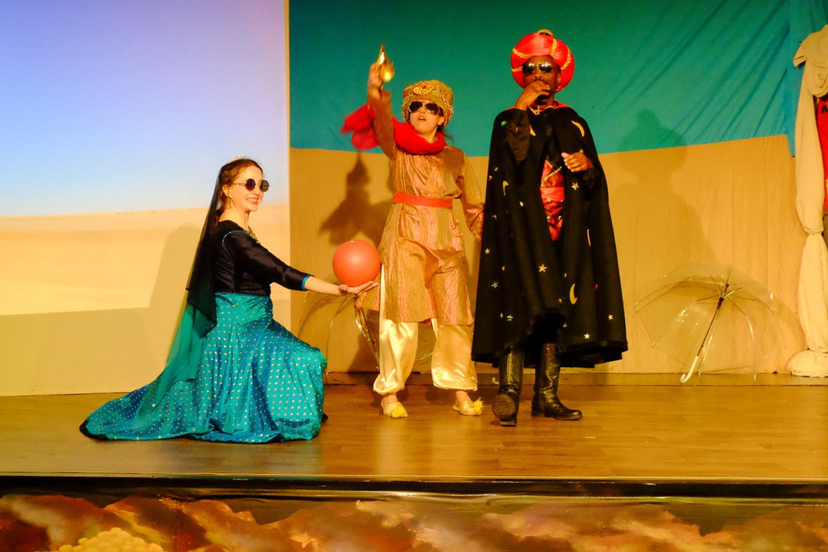 Shazam! And just like that there are just 4 chances left to catch our 'brilliant as ever' & 'wonderful' #familytheatreshow #ALADDIN at the #SydenhamCentre! Shows at 3 & 4.30pm tomorrow Sat 25 & Sun 26 March, suitable for all ages! Pics by @Sydenhamphotos spontaneousproductions.co.uk/events/aladdin…