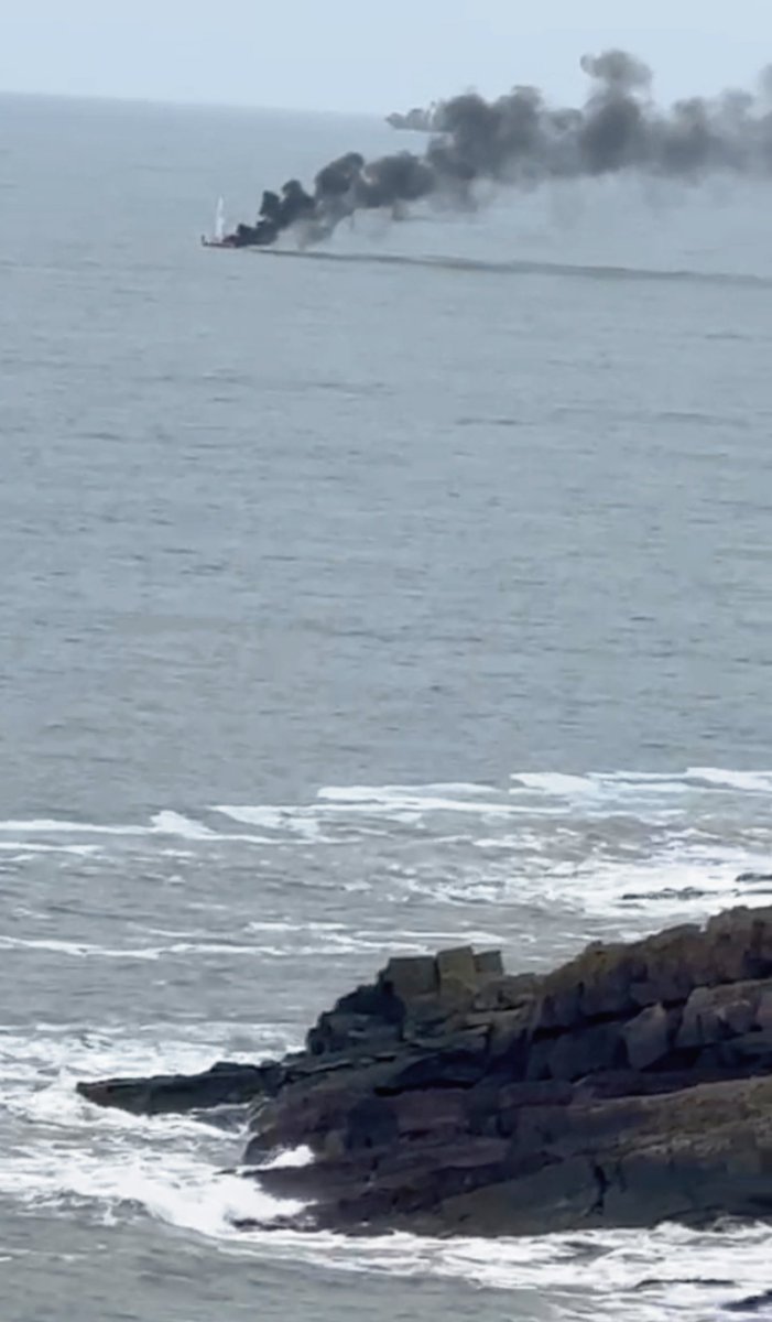 BoatingBiz's tweet image. A yacht has sunk after its engine caught fire: ow.ly/NOHg50Nr8Yt
#yachtfire #yachting #yachtracing