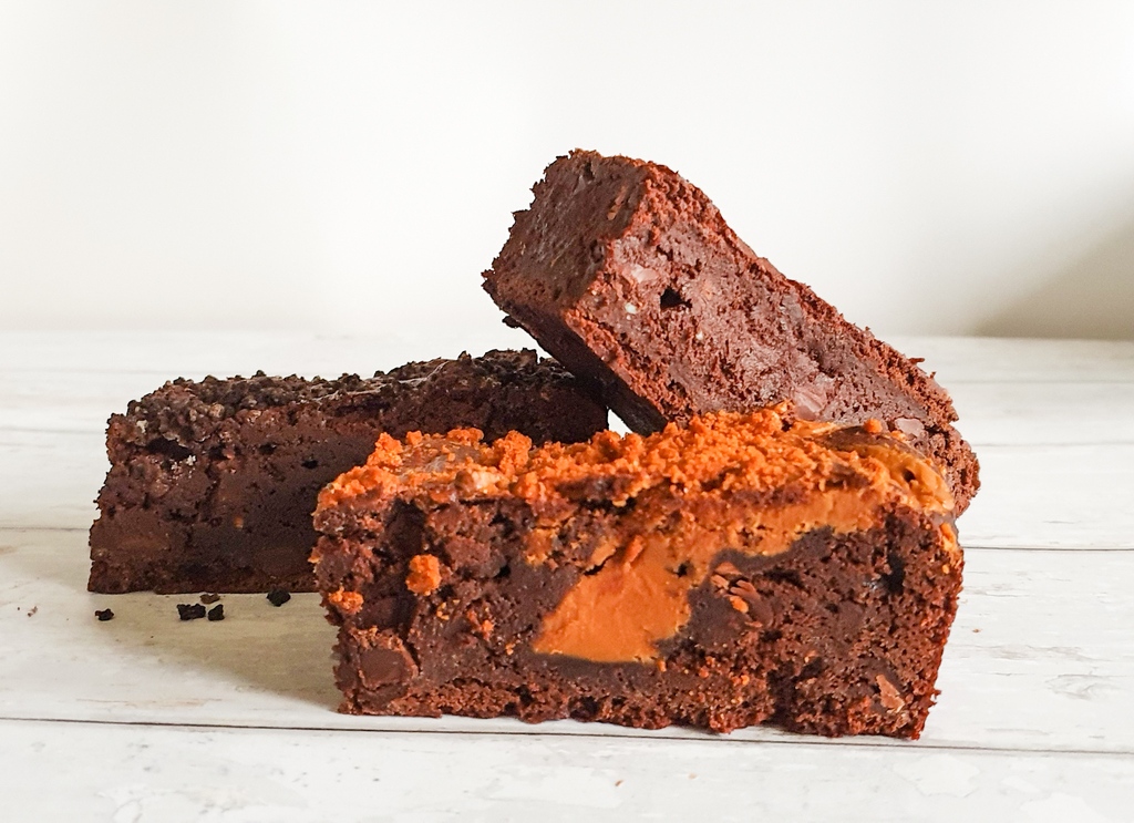 BoscaBakery's tweet photo. Vegan brownies 💚 
https://t.co/B8cQ3XiF5x https://t.co/pcUtGiESqy