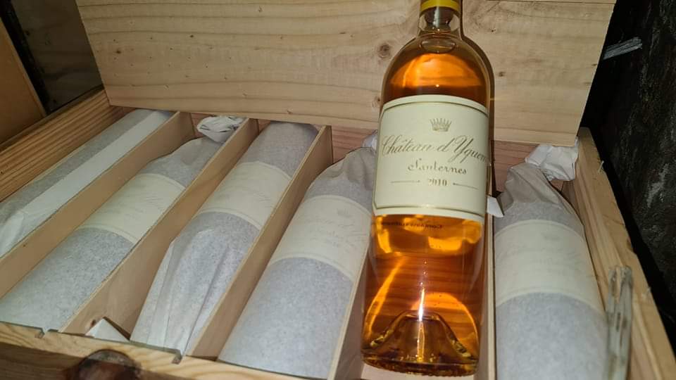 What a treasure 🪙
By the glass from tonight #legavroche