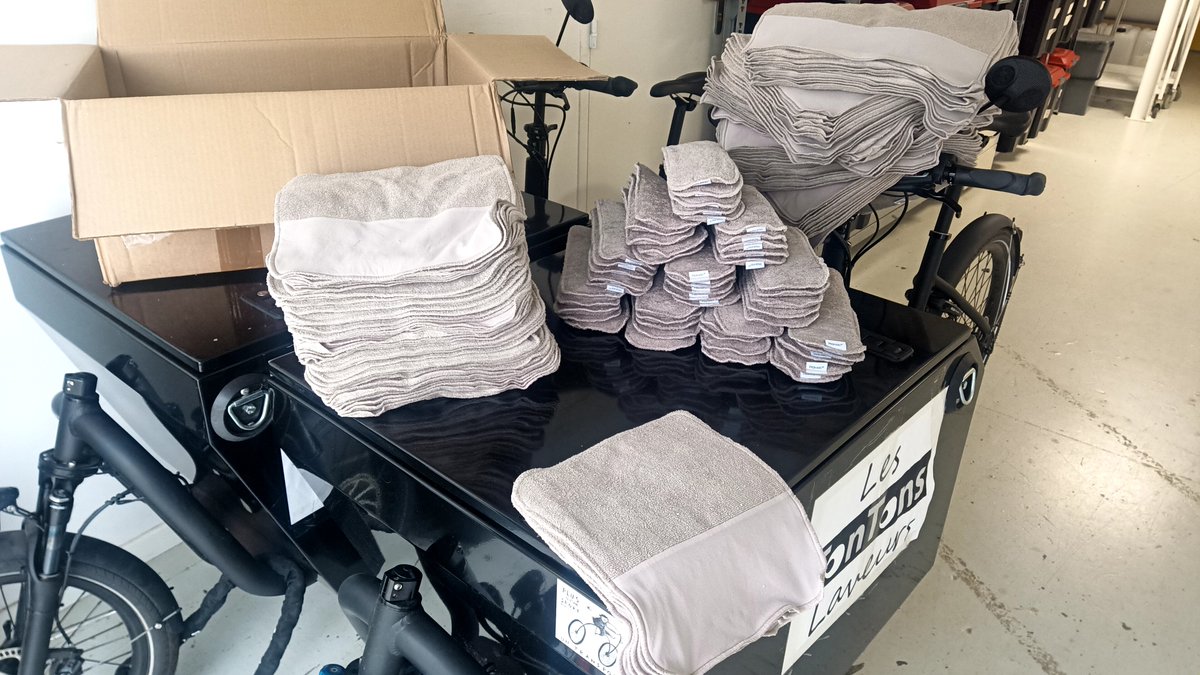 📦 NOUVEL ARRIVAGE ! 
Des inserts absorbants en plus ET des "boosters" pour les siestes/nuits de chez <a href="/HamacParis/">Hamac</a> 
Avant de vous les proposer à la location, nous les prélavons plusieurs fois afin que le tissus "se fasse" 🧼

Pour en savoir plus ⤵️
LESTONTONSLAVEURS31@GMAIL.COM