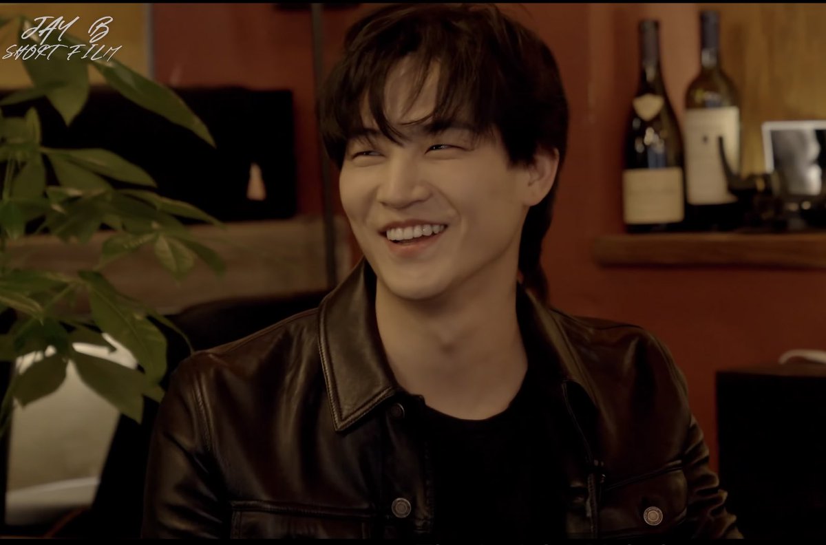 seesar4's tweet photo. 보고 싶어🥹🌴
Miss you💚🌴
คิดถึง 💙🌴
@jaybnow_hr #JAYB #제이비 #Def. #AM_PM
https://t.co/83LQ5w7TqR https://t.co/Q0YRJwcnUi