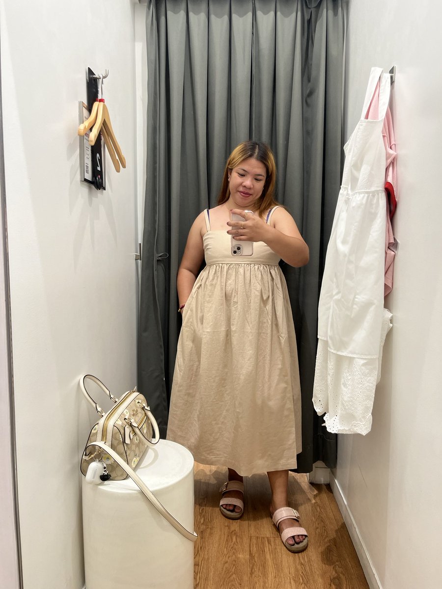 MhaiGofredo's tweet photo. how to get back to S size?😔👗 https://t.co/Z6iwbrQQfk