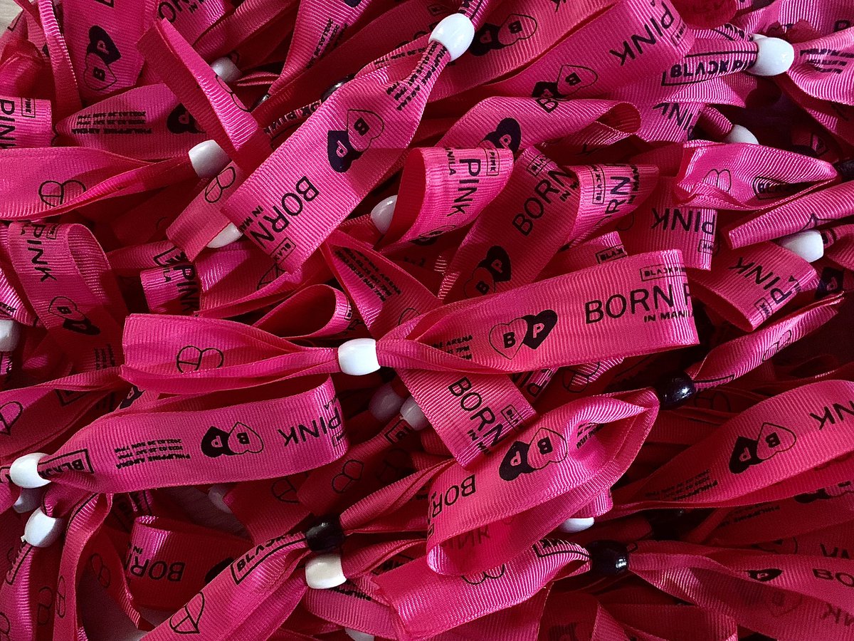 f_orYouth's tweet photo. ˏˋ°•*⁀➷ Blackpink Born Pink In Bulacan Freebies ೃ࿔

I’ll be giving away wristbands &amp; photocards on March 25 .ᐟ

  ╰ like,rt &amp; follow (for updates) 
  ╰ loc: tba 
  ╰ strictly 1:1 ratio

see you, blinks! 💗

#BORNPINKinManila #BORNPINKinBULACAN 
#BORNPINKINMANILA_BULACAN https://t.co/rT8aftFLEY