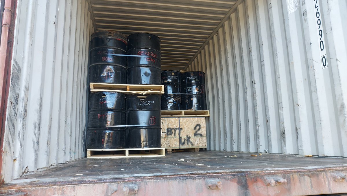 BourgaultVos's tweet photo. Another container from @TillageTools  🇨🇦 today 👍 https://t.co/zdiMvB1LO7