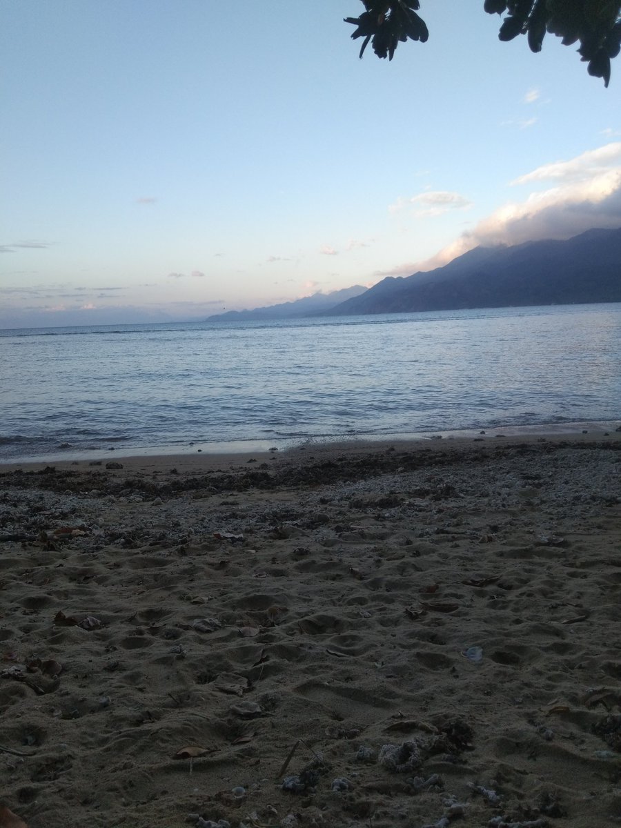 viloria_jam's tweet photo. ⛱️����️ https://t.co/HNWzAMzL5V