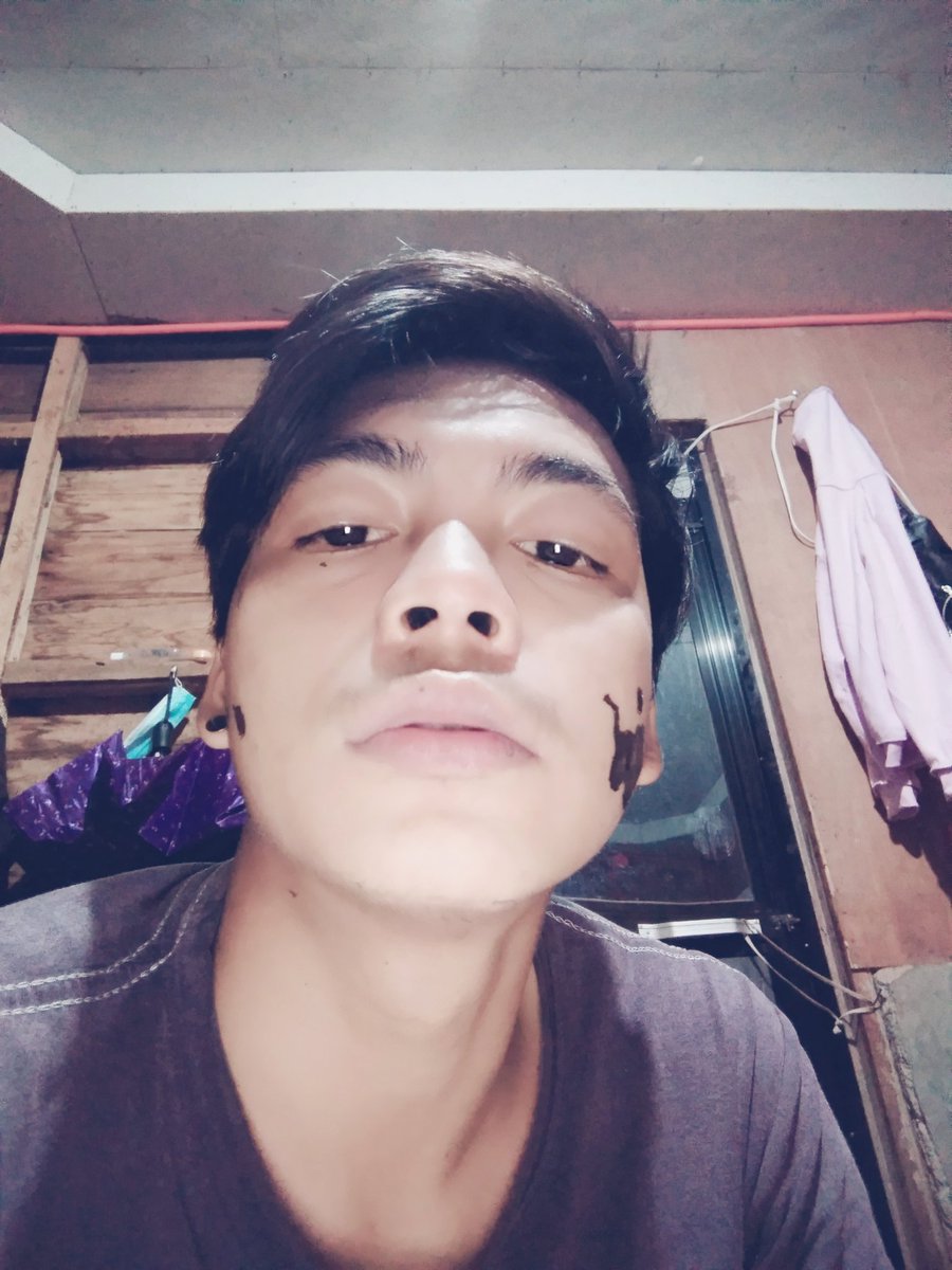viloria_jam's tweet photo. Sorry Im so ugly https://t.co/Z9xytvphUQ