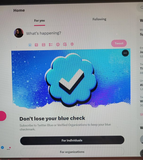 What is this crap?!? I've been verified for something like 9 years on Twitter.  I thought legacy verified<a href="/tag/bdsm101"class="tags"><span>#bdsm101</span></a>