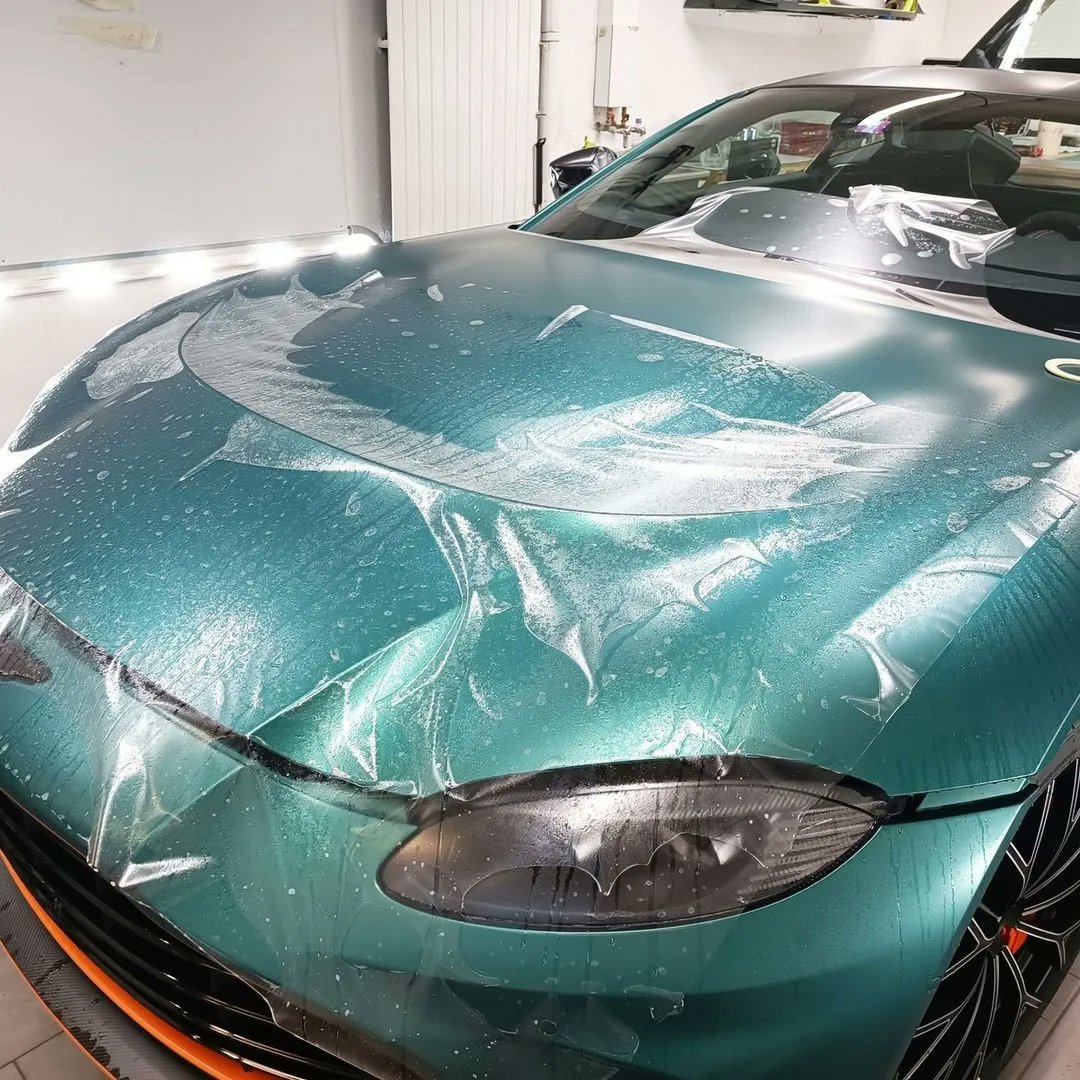 ngdigitalas's tweet photo. Forever young - Aston Martin Vintage V12 beskyttet med Hexis Bodyfence Matt. @hexisgraphics #ppf #bodyfence #wrap #carwrap #vinylwrap #vinylwraps #wrapping #wrappedcars #ppfwrap #hexisgraphics #carprotection  #vehiclewrap #astonmartinvintage #astonmartin https://t.co/F6K9ulXqtr https://t.co/nBvq5w2iD4