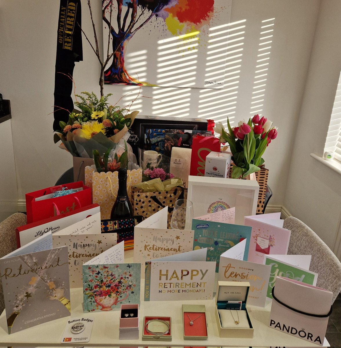 Lorraine Binch tweet media