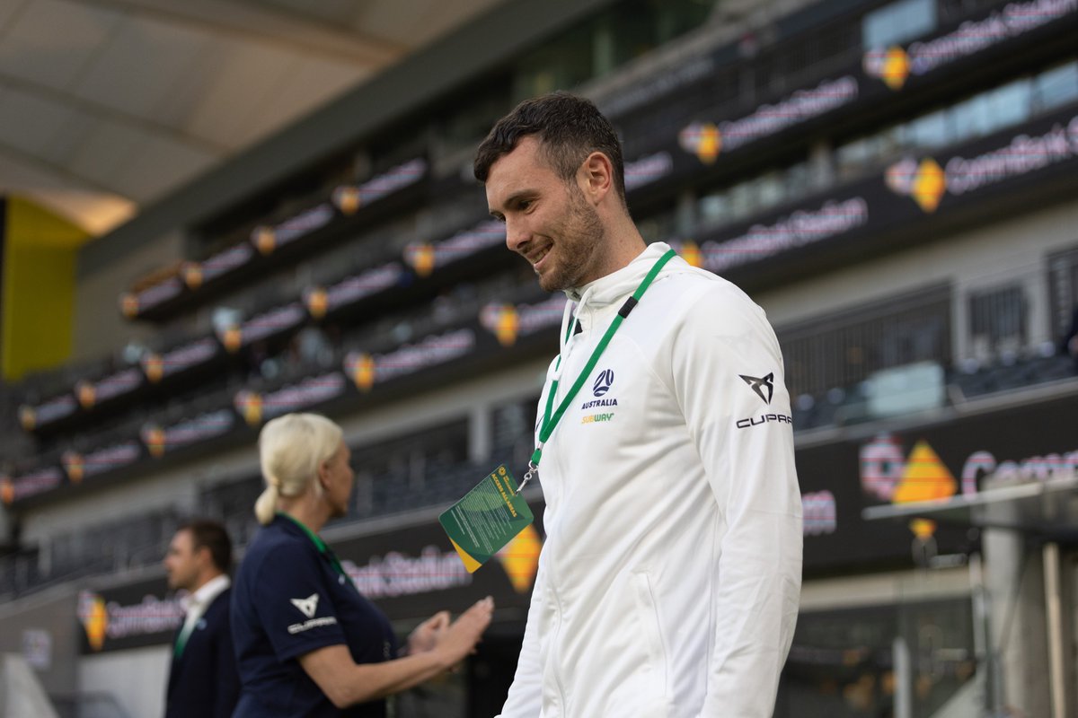 Aiden O'Neill: soon to become cap # 6⃣2⃣9⃣ with a start on debut! 

#AUSvECU #Socceroos