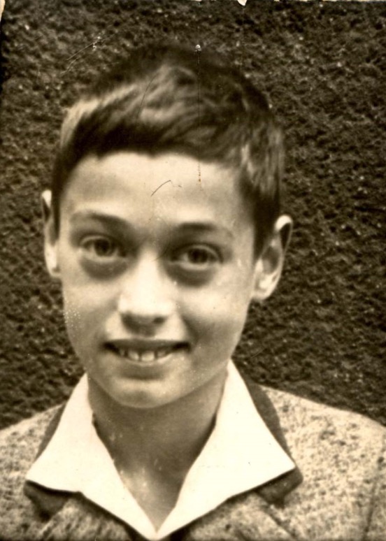 AuschwitzMuseum's tweet photo. 24 March 1929 | A German Jewish boy, Horst Avraham, was born in Berlin. 

In April 1943 he was deported to #Auschwitz and murdered in a gas chamber. https://t.co/SZxPMPhogb