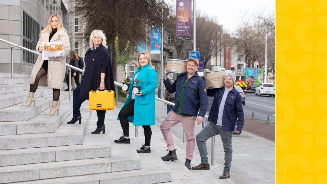 Coalesce tweet media