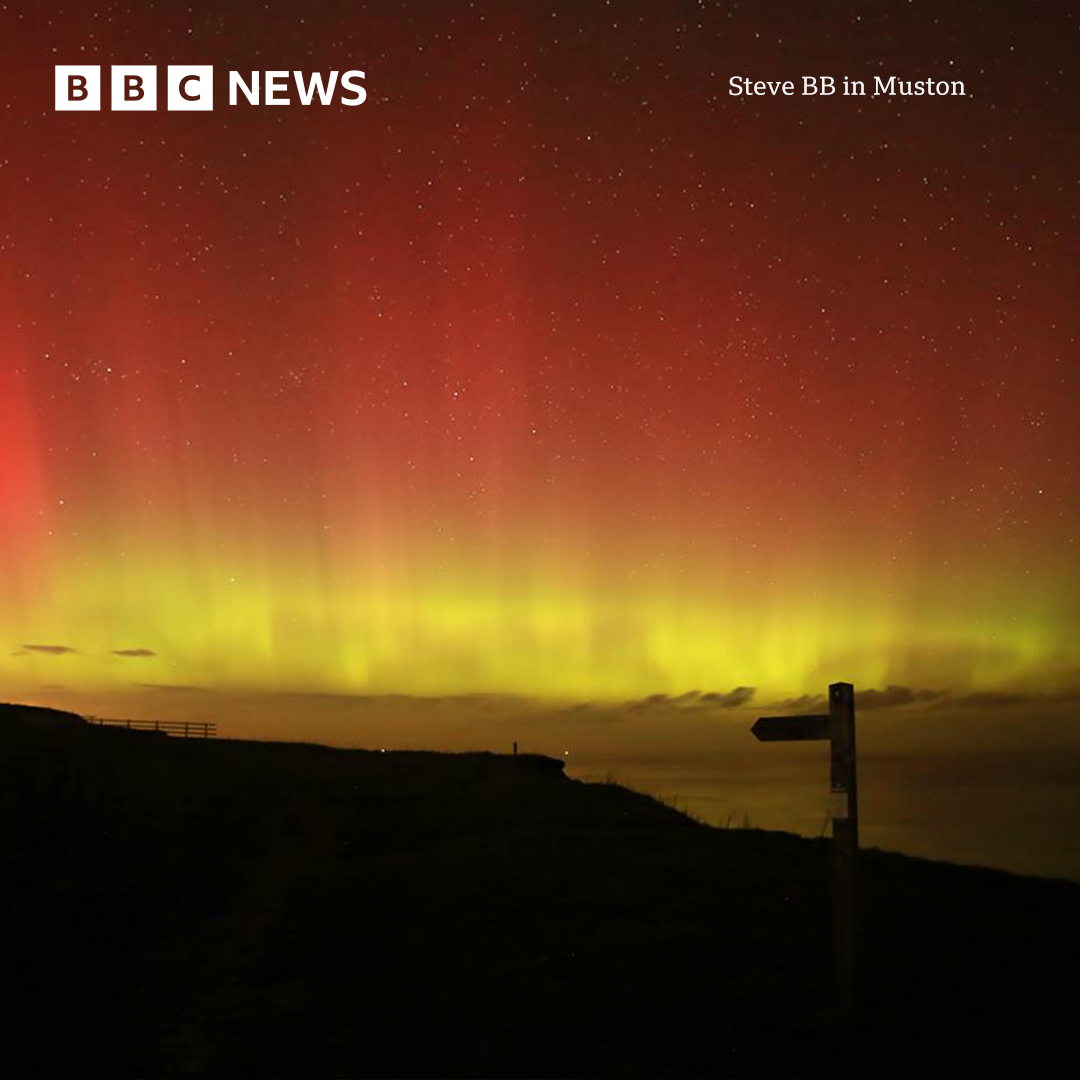 BBCLookNorth's tweet photo. The Northern Lights were visible above Yorkshire last night! 

Thanks to our Weather Watchers for sending these pictures in. https://t.co/Q3ZAkDqs6j