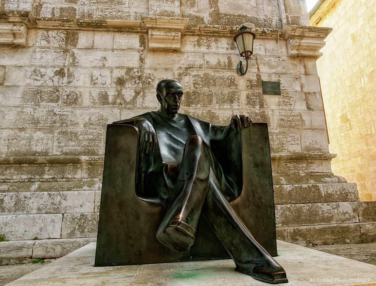 StjepanStimac's tweet image. Osor na otoku Cresu
#osor #otokcres #osorskeglazbenevečeri #kvarner #photography