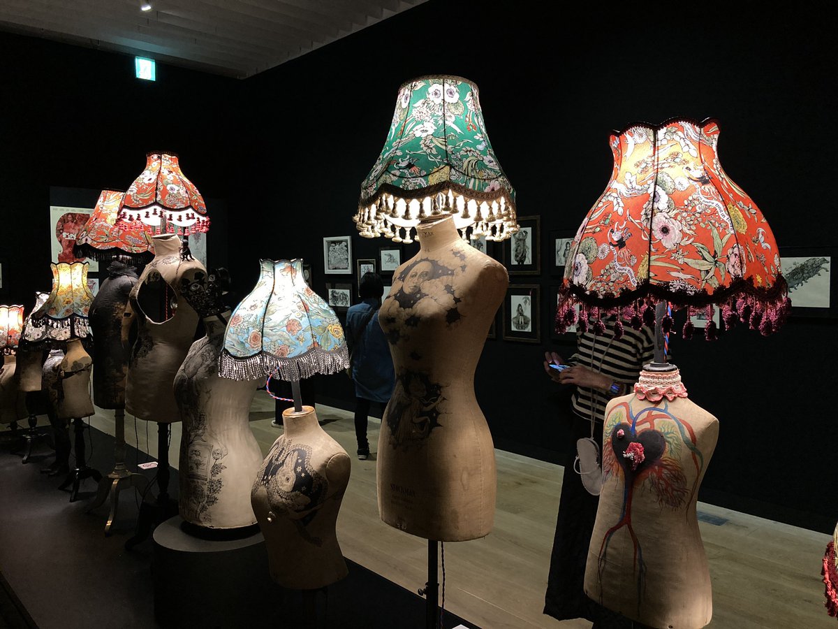 ヒグチユウコ展すっごくよかったー!!ミッドサマーのポスター原画が見られるとは…!!
ヒエロニムスボスやブリューゲル、ヘンリーダーガー、ヴォイニッチ手稿など好きな人にはオススメ!! 
