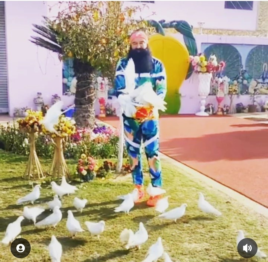SukhmanderBrar0's tweet photo. #बेबस सी आँखें #ढूंड रही हैं #तुमको
      
   काश कि इस #दुनियां में #सिर्फ तुम ही #तुम_होते मेरे मुर्शिद https://t.co/1J8PM1MBfh
