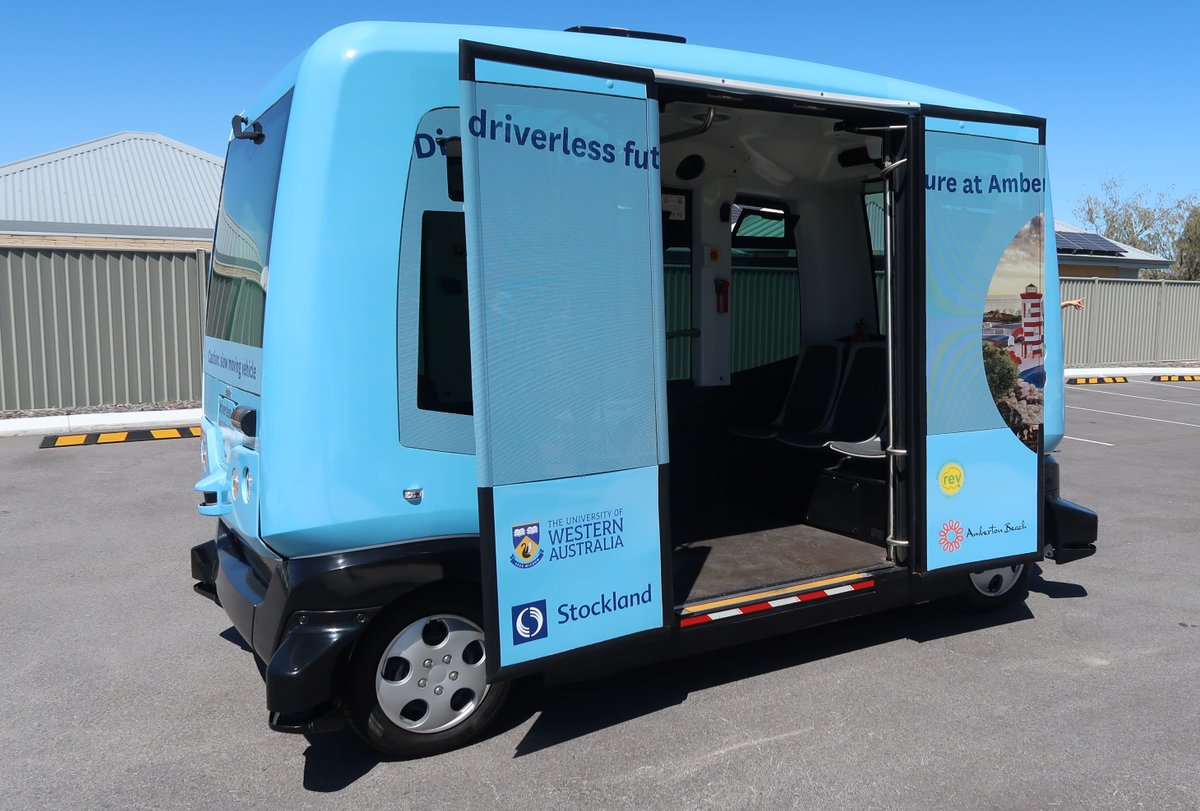 uwanews's tweet image. Residents in Eglington will soon become accustomed to the sight of a driverless bus cruising down the street. 🚌 #UWA @Stockland #DriverlessBus 
bit.ly/3LMJjH1