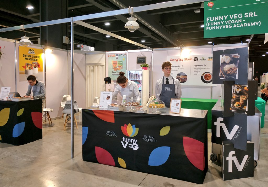 Vi aspettiamo a <a href="/Falacosa_Giusta/">Fa' la cosa giusta!</a> di <a href="/terredimezzo/">Terre di mezzo</a> a <a href="/FieraMilanoSpa/">Fiera Milano</a> con <a href="/FunnyVegAcademy/">FunnyVeg</a>! Con noi #assaggi di <a href="/RevoFoods/">Revo Foods</a>, #PlantHeroes e #Moyahi

#plantbased #eventi #Milano #FLCG23 #nutraceutica #GreenNewDeal #FridaysForFuture #vegan #yummyfood #24marzo #degustazioni #cooking