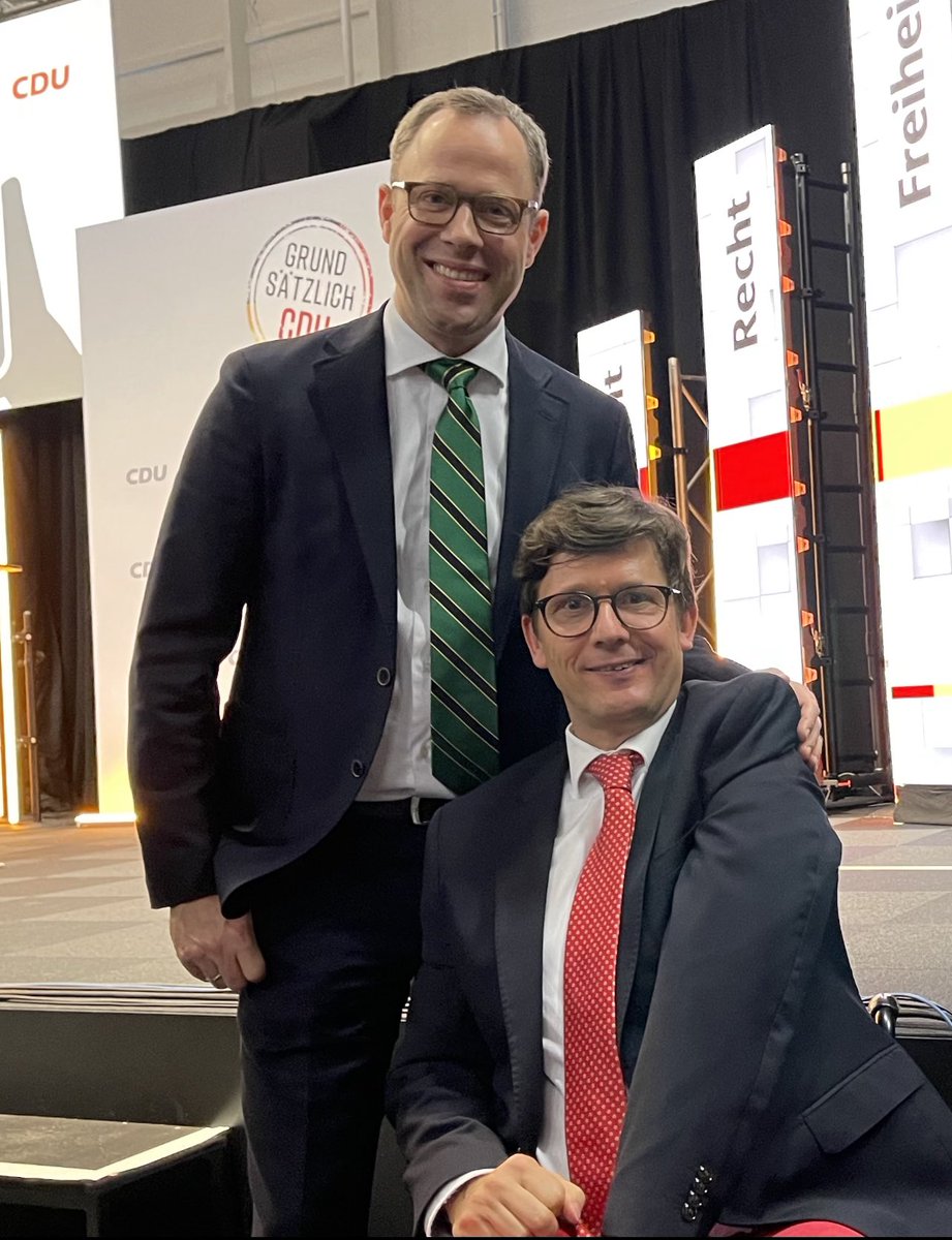 Gestern war ein sehr beeindruckender Tag die CDU Regionalkonferenz in Schkeuditz/Leipzig. 
Alle Team haben zuverlässige Arbeit geleistet und sie waren sehr freundlich. Danke!
Wir bedanken uns ganz herzlich bei  Generalsekretär <a href="/MarioCzaja/">Mario Czaja</a> , der uns ein/e