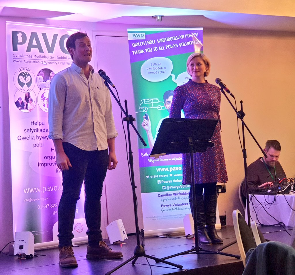 WmPowell2021's tweet photo. What a fantastic celebration of volunteering across #Powys. Special thanks to @ClairSwales1 @thomashenryjon1 & the @PAVOtweets team & congratulations to @TalgarthGirlsFC @scott_powell07 @robbiehardy β½οΈ #ThreeCocksMatters on their awards & recognition #PowysVolunteerOfTheYear2023 https://t.co/aPEKzahokH