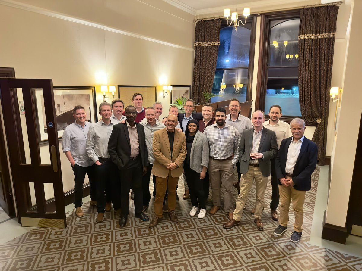 limbreconuk's tweet photo. @LimbRecon Conference #backtothefuture…Durai Nayagam doyen of modern Orthopaedic Surgery and particularly limb reconstruction practice with a number of his ex fellows/registrars https://t.co/pWTxasDmHF