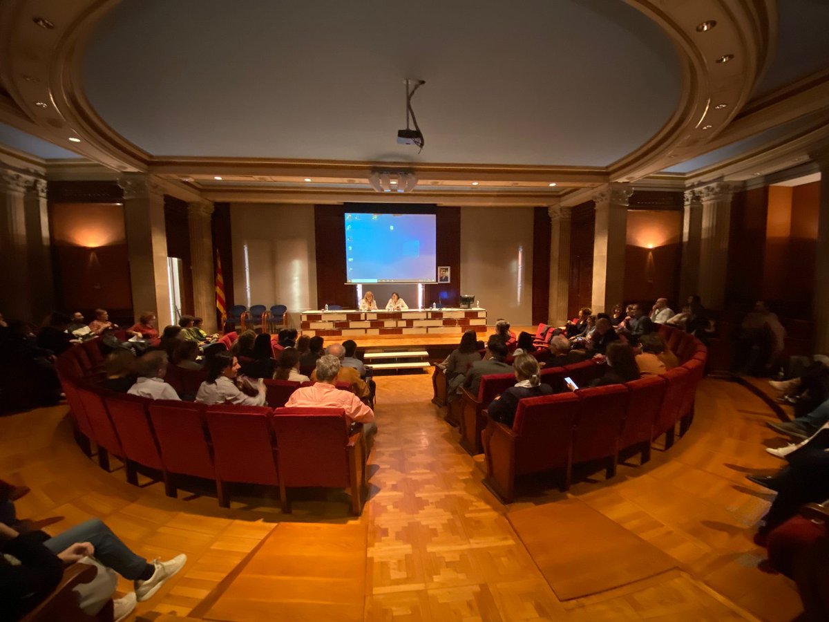 #JornadaCAISBE Els diferents proveïdors assistencials de l’AIS Esquerra compartim experiències per millorar la atenció integral i de qualitat als ciutadans del territori.