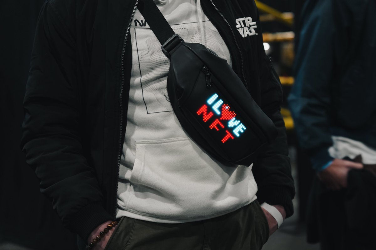 NFT Paris tweet media
