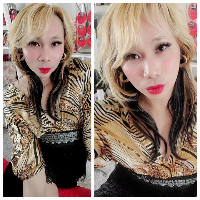 Dressing up to go grocery shopping with u Babe.
#femboy #ladyboy #prettyboy #sissyboy #asianladyboy #LGBTQ
