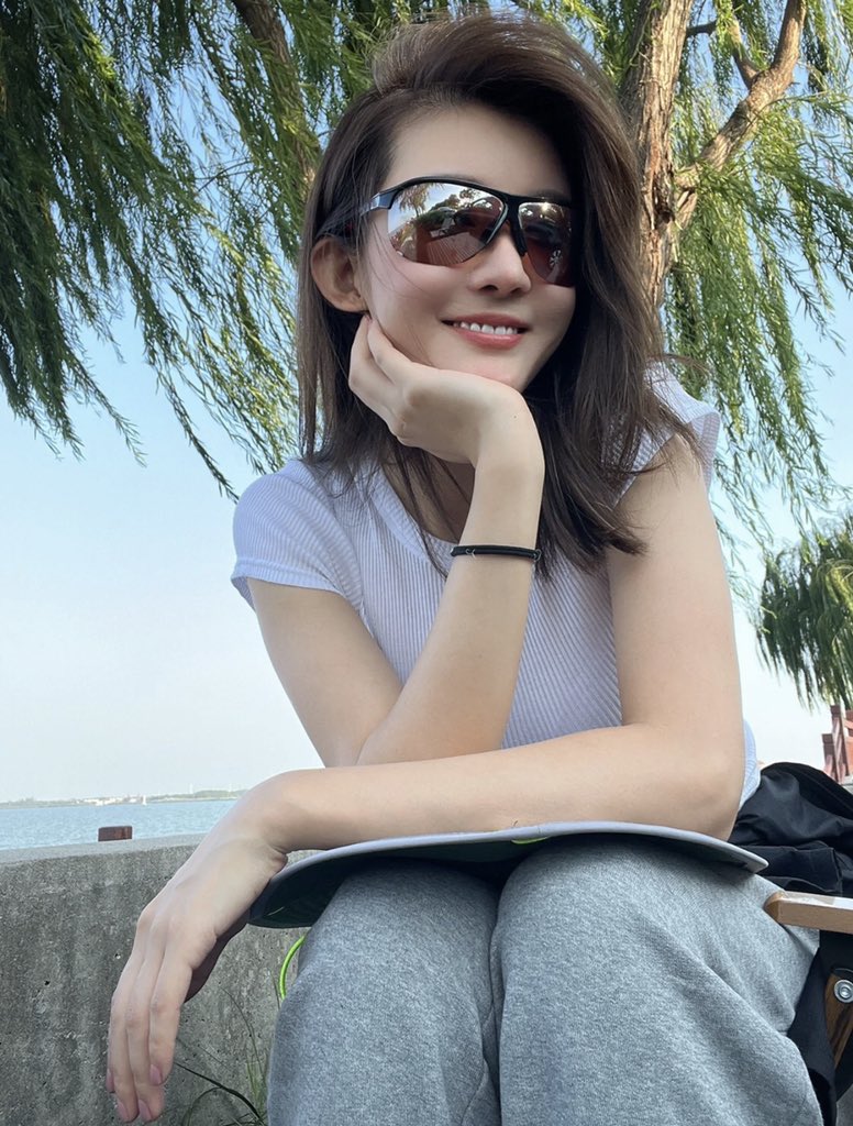 sarah__yang's tweet photo. 微��不燥阳光正好 https://t.co/hnIUzr4j8V