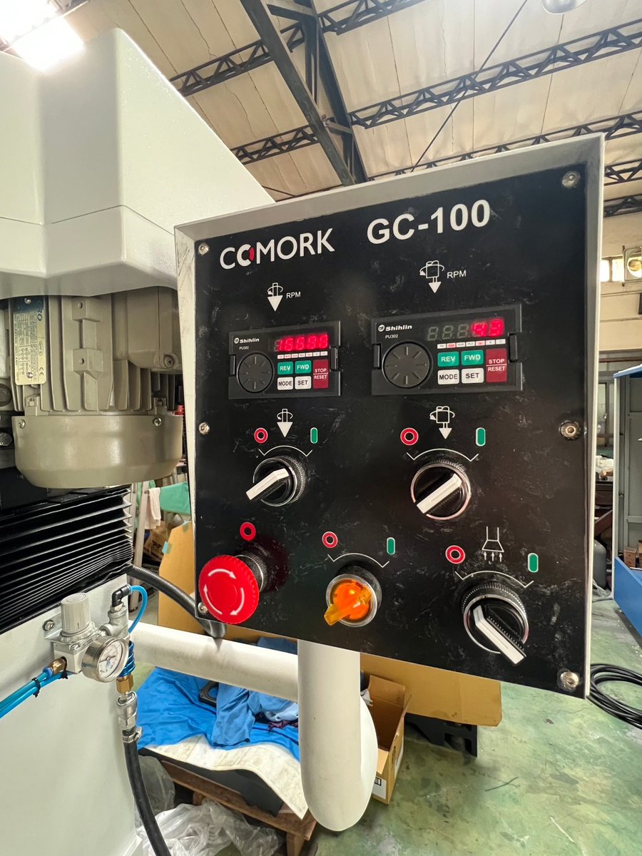 comorkgrinding's tweet photo. Center hole grinding machine
#Comork #grinder #Taiwan #precision https://t.co/PSBcruRIRV