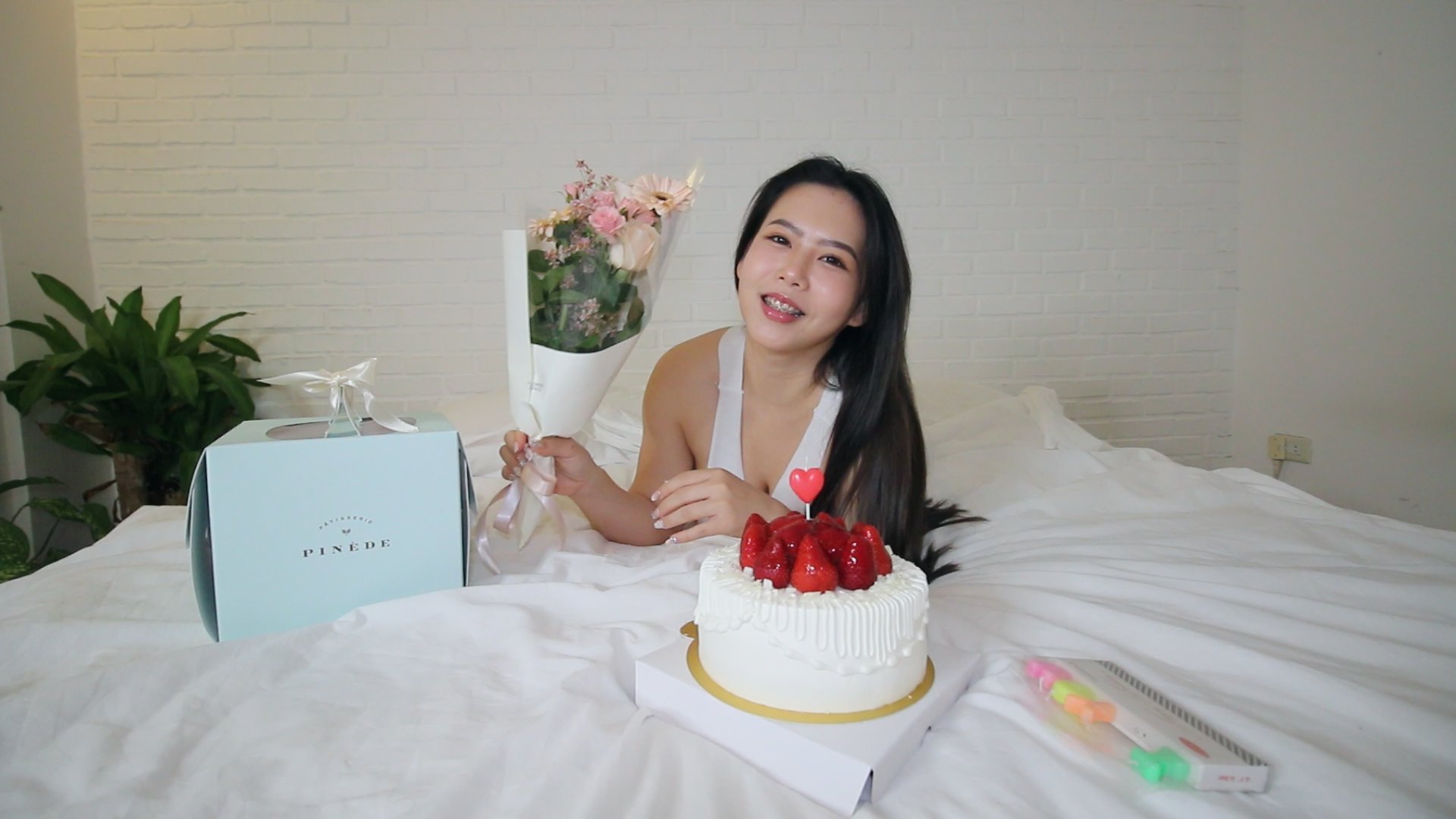 TW Pornstars - 4 pic. Monte Cristo. Twitter. Celebrating Ninas birthday!!  (@nina_loveu) 🍰. 9:02 AM - 24 Mar 2023