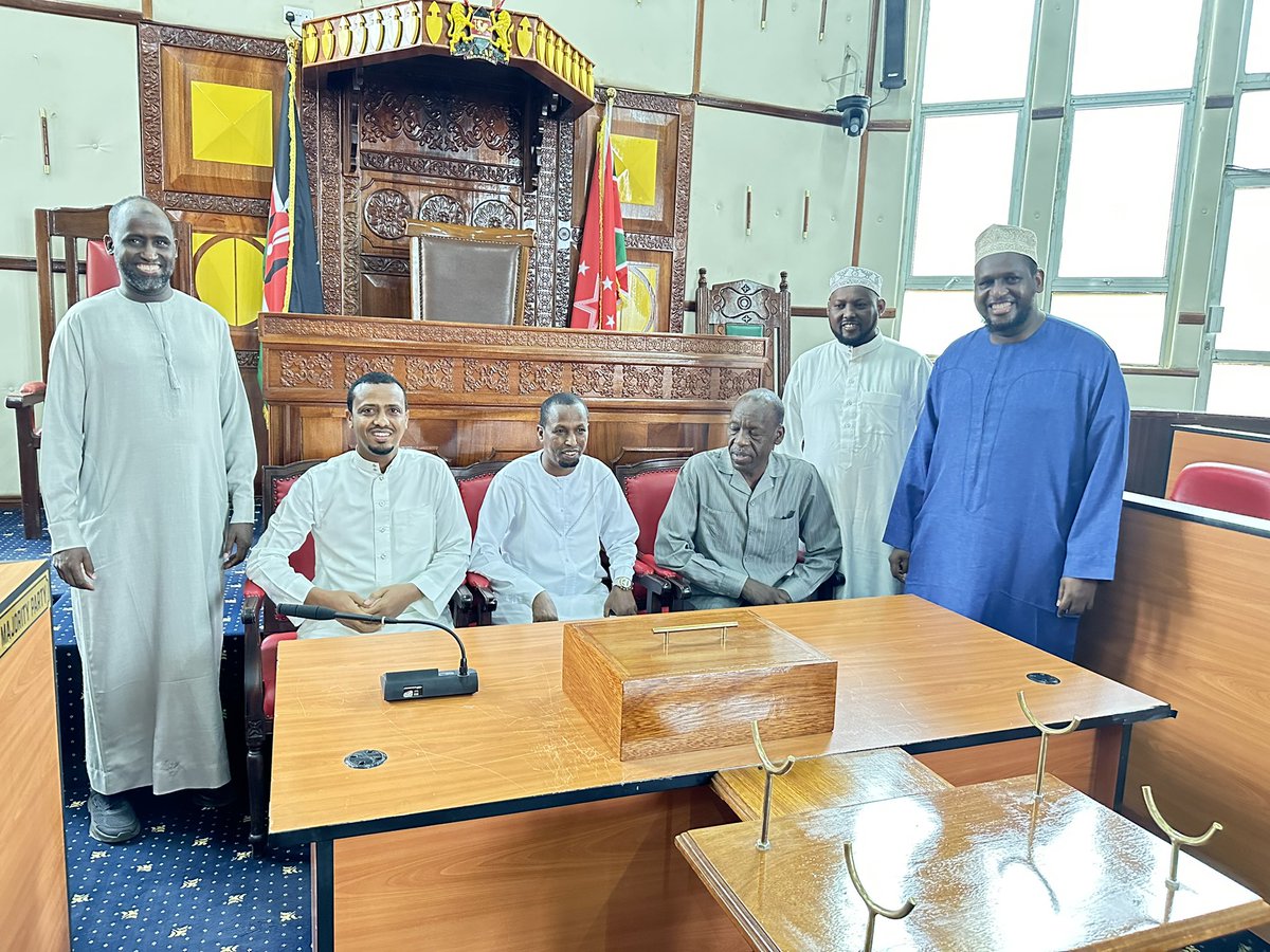 adanafk's tweet photo. Earlier today I received at Mandera County Assembly, Dr. Tadjadine Bechir who is the Director of External Relation and Graduate affairs at international university of Africa-Sudan. As Alumni of this university am extremely happy to have him around.@MohamedAKhalif @iua_university https://t.co/zIrA4nzUoD