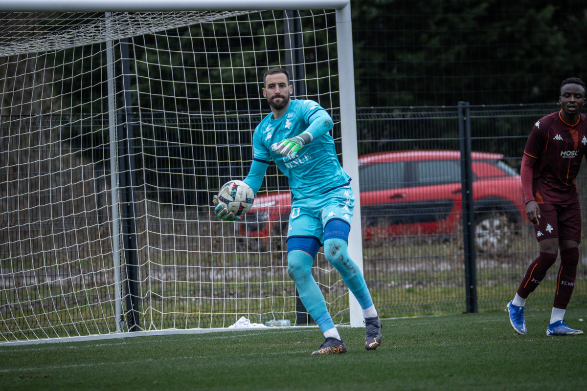 FC Metz ☨ tweet media